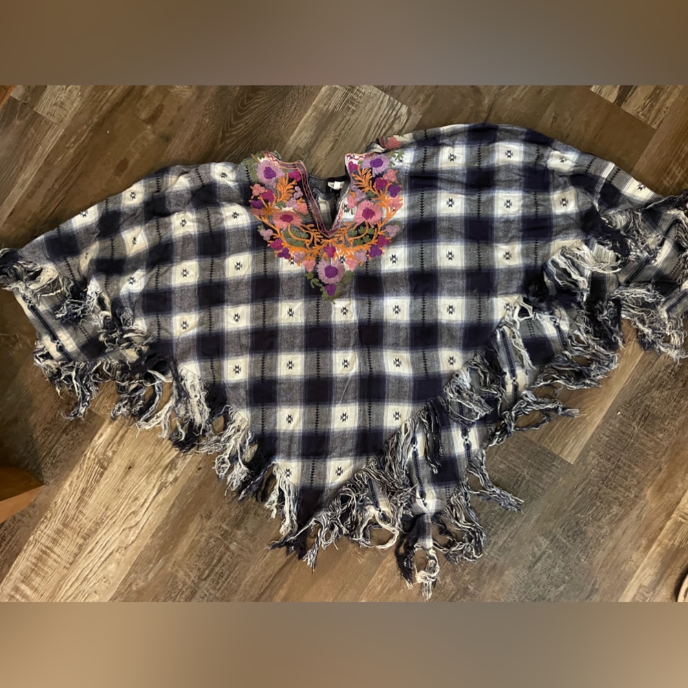 Poncho size small